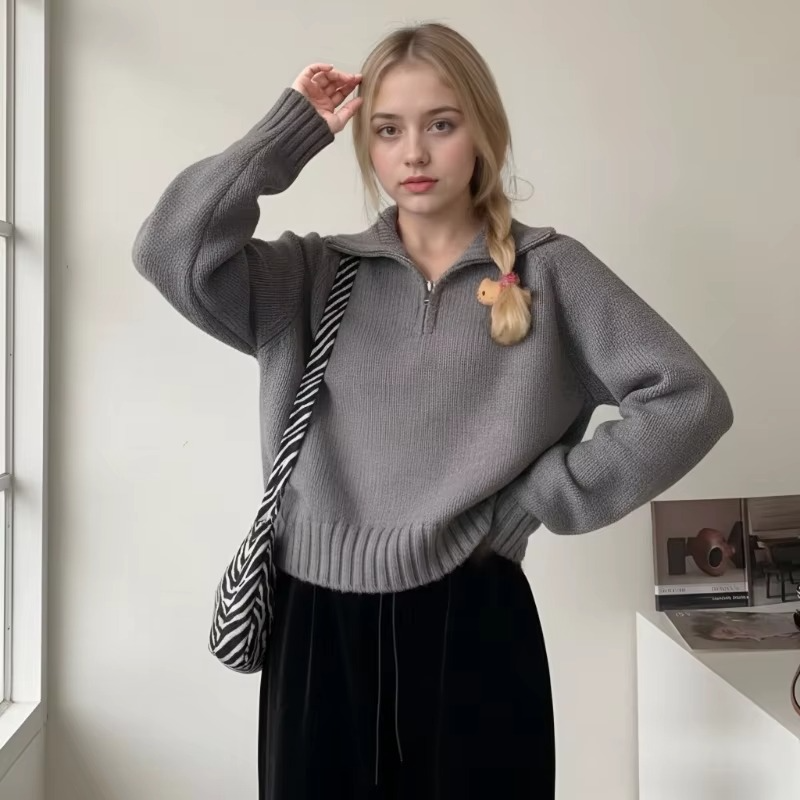 Vela - maglioncino donna chic con zip